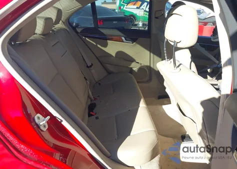 2014 Mercedes-Benz C-Class C 250 Sport из США, поврежденный, VIN WDDGF4HB5EA960545